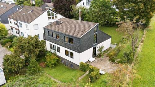 Drohnenaufnahme - 5 Zimmer Einfamilienhaus zum Kaufen in Aachen