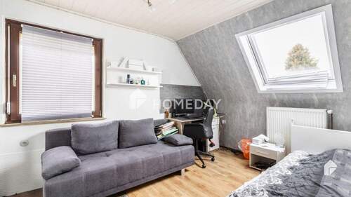 1. OG Kinderzimmer 1 2 - 