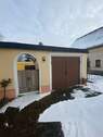 Blick zur Garage - 