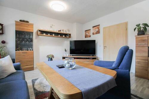 Wohnzimmer 1.OG (2) - 