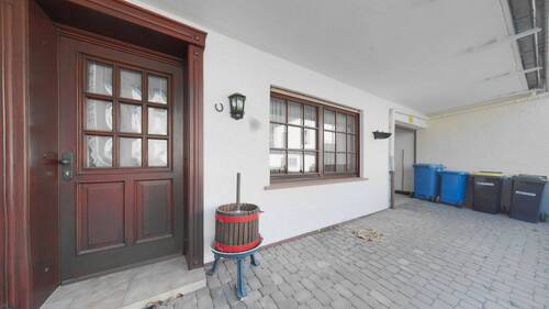 EG Terrasse - 7 Zimmer Einfamilienhaus zum Kaufen in Lorch