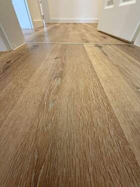 Flur - 3 Zimmer Etagenwohnung zum Kaufen in Dresden