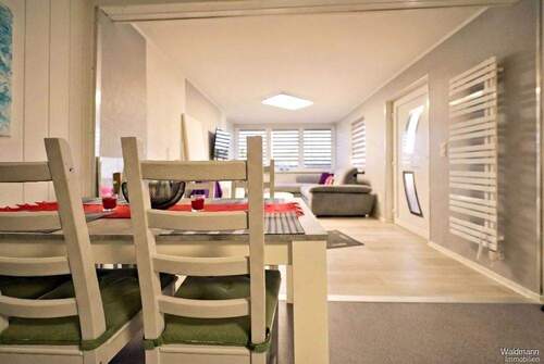 EssenEingang re - 6 Zimmer Einfamilienhaus in Nuthe-Urstromtal