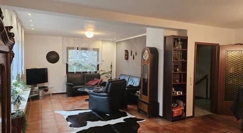 Bild 2 - 5 Zimmer Einfamilienhaus zum Kaufen in Berlin