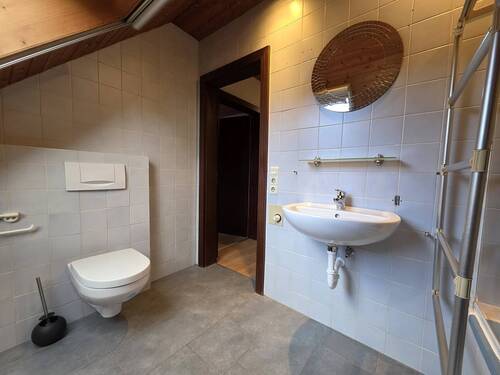 20250915_141543_(1024_x_768).jpg - 