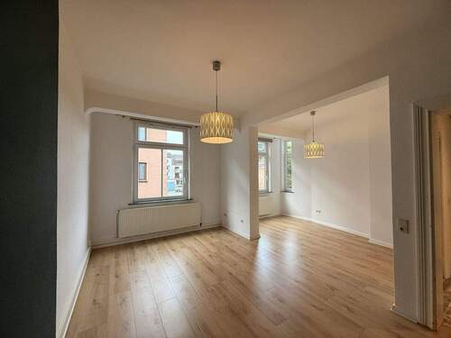 Wohn- und Esszimmer - Etagenwohnung mit 56,70 m² in Bremen zur Miete