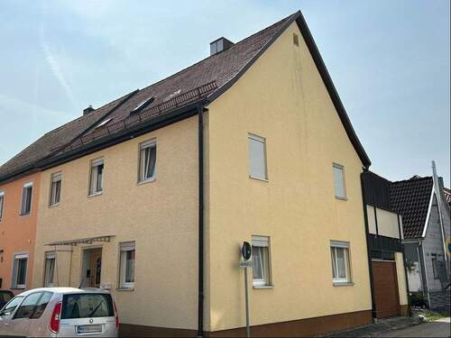 Ansicht Nordwesten - 7 Zimmer Doppelhaushälfte zum Kaufen in Schopfloch