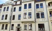 Hausansicht - Etagenwohnung mit 95,00 m&sup2; in Magdeburg zur Miete