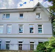 Zinshaus in Hamburg Niendorf, 4 Whg., 1 Gewerbeeinheit u. 2 Garagen, WEG-Teilung, zum Verkauf!