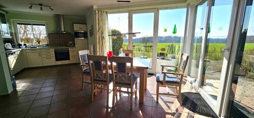 Essecke mit Ausblick - 