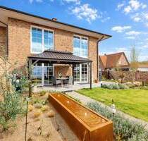 Luxus-Doppelhaushälfte (Einzelhauscharakter) mit Top-Ausstattung: Komplettmodernisierung 2024 - Lüneburg Oedeme