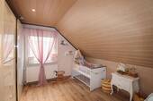 2 Kinderzimmer - 