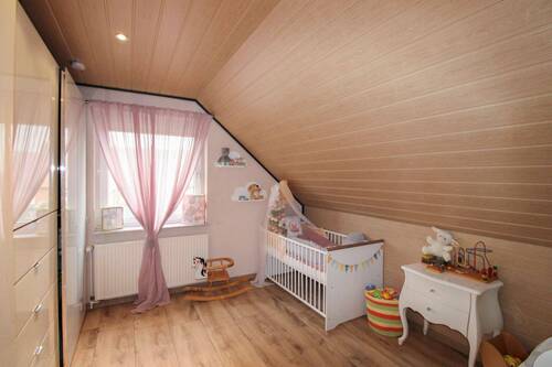 2 Kinderzimmer - 
