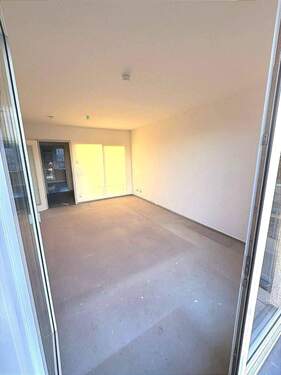 Blick von der Terrasse nach innen - 