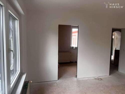 Schlafzimmer_Ankleide - 5 Zimmer Einfamilienhaus in Doberlug-Kirchhain