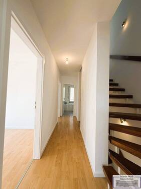 Treppenaufgang zum DG - 