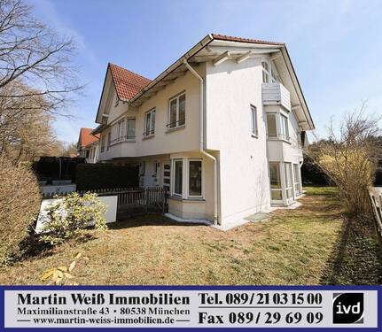 Aussenansicht - Idyllische Familienheim: Modernes Reiheneckhaus in München-Forstenried Nähe Forstenrieder Park