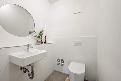 Gäste-WC_Musterwohnung - 