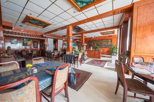 Restaurant - 