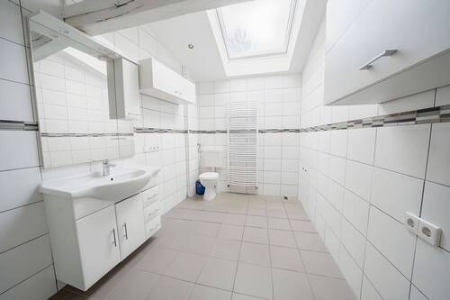 Bad - Mehrfamilienhaus, Wohnhaus mit 448,00 m&sup2; in Wiesloch zum Kaufen