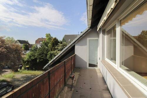 Balkon OG - 1 Zimmer Mehrfamilienhaus, Wohnhaus zum Kaufen in Seelze