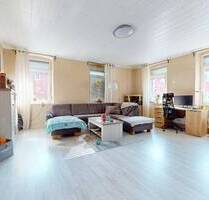 +++Großzügiges, lichtdurchflutetes 3-Familienhaus mit Südterrasse, Garage und Hof im Ortszentrum+++ - Lemberg
