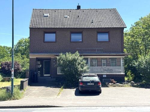 Ansicht Nord Marktstr.23 - 7 Zimmer Mehrfamilienhaus, Wohnhaus in Rehburg-Loccum