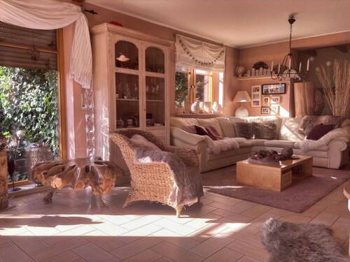 Wohnzimmer - Einfamilienhaus mit 140,00 m² in Blankenheim zum Kaufen