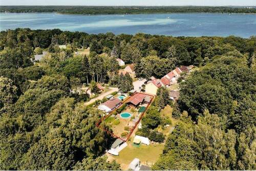 Luftbild mit Schwielowsee.jpg - Schwedenhaus mit zusätzlichem Baufeld in Schwielowsee, Caputh