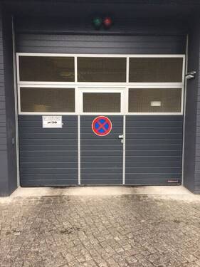 TG-Tor - Zentral & komfortabel gelegener Tiefgaragenstellplatz im Neubau in Kreuzberg Mitte