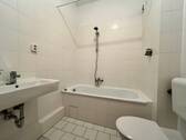 Bad_mit_Wanne - 