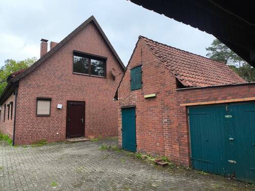 IMG_20260521_092410[1].jpg - 7 Zimmer Einfamilienhaus zur Miete in Hambuehren