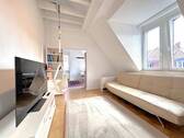 Wohnzimmer - 1 - 3 Zimmer Etagenwohnung zum Kaufen in Mannheim