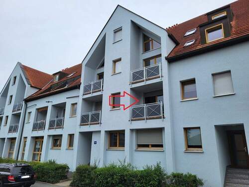 Außenansicht - 1-Zimmer-Wohnung mit Balkon & Tiefgaragenstellplatz!