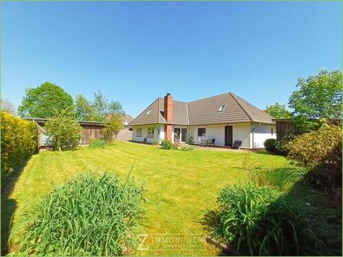 Gartenansicht - Ein schönes Zuhause** - 319.000,00 EUR Kaufpreis, ca.  181,00 m² Wohnfläche