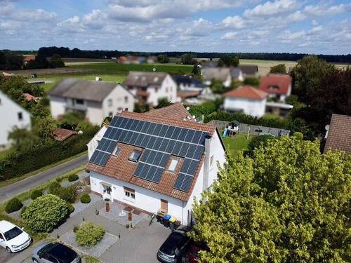 Vorderansicht - 7 Zimmer Einfamilienhaus zum Kaufen in Minden