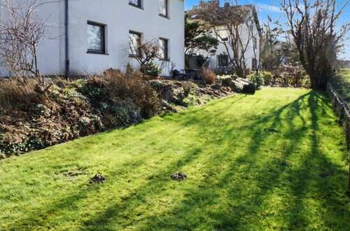 592700-A-backbonephoto-048.jpg - 