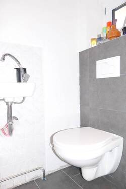 03-Gäste-WC - 3 Zimmer Reihenmittelhaus in Bad Tölz