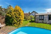Schwimmbad - 