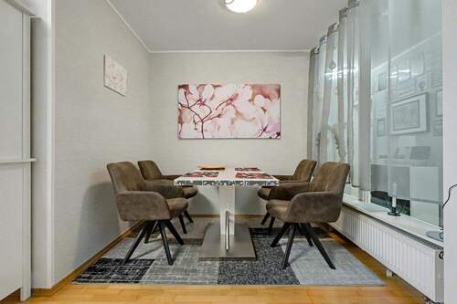 Wohn- und Essbereich - 