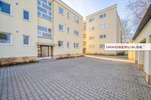 02.jpg - 2 Zimmer Etagenwohnung zum Kaufen in Berlin