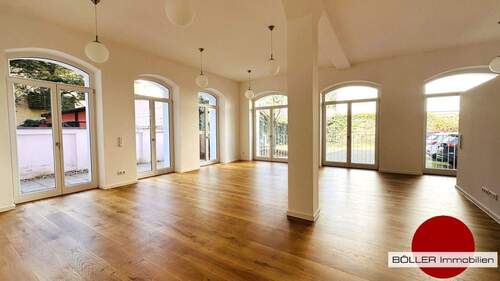 Loftig! - Wohnen am Rennweg! Coole, loftige 2-Zi. Wohnung mit Terrasse!