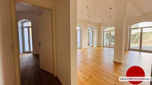 Schönes Ambiente! - Etagenwohnung mit 103,00 m&sup2; in Nürnberg zur Miete