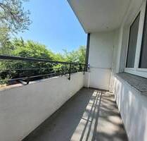 Frisch für Sie renoviert! 2,5-Zimmer-Wohnung mit Balkon! - Mülheim an der Ruhr Styrum
