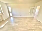 Wohnzimmer - Etagenwohnung mit 64,00 m&sup2; in Mülheim an der Ruhr zur Miete