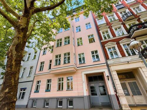Building - Elegante 3-Zimmer-Altbauwohnung in bester Lage in Kreuzberg