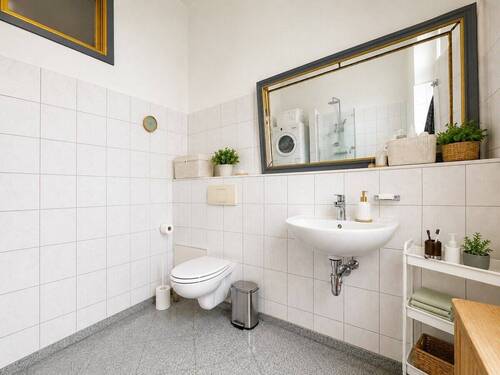 Bathroom2 - 