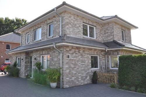 AMR Referenz Pagode - 5 Zimmer Einfamilienhaus in Jade