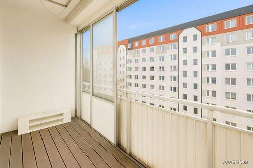 Balkon, Zimmer 1 - 3 Zimmer Etagenwohnung zur Miete in Berlin Friedrichsfelde (Lichtenberg)
