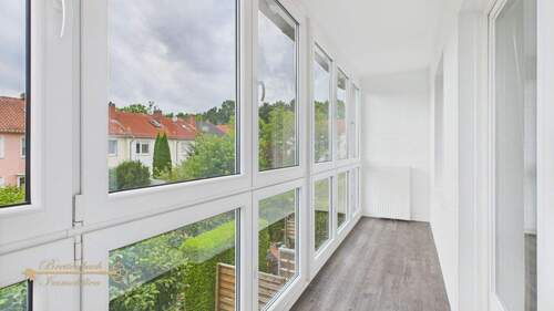 Verglaster Balkon / Loggia - 